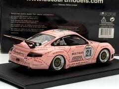 1:18 Porsche 911 996 GT3 RSR 2006 Zolder Pink Pig - Autoart