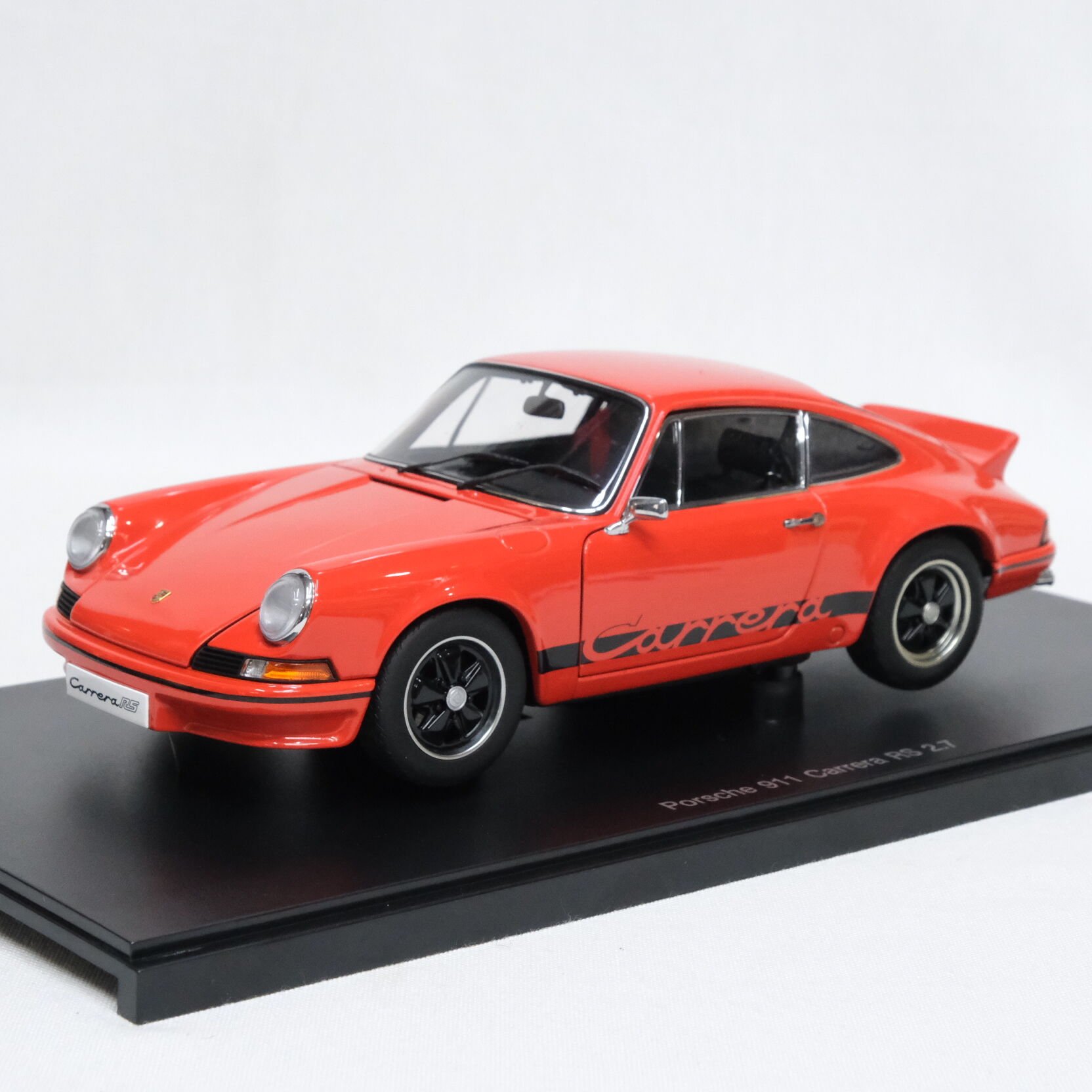 1:18 Porsche 911 Carrera RS 2.7 Orange-Black 1973-Autoart