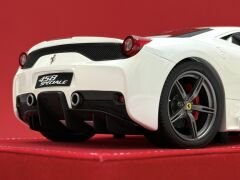 1:18 Ferrari 458 Speciale 2013 Fuji White - MR Collection