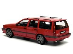 1:18 Volvo 850R Estate 1996 Red 79507 - Autoart