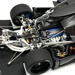 1:18 Pagani Zonda Revolucion Blue/Black Carbon Fiber 78273 - Autoart