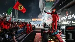 1:18 Ferrari SF-23 Singapore GP Winner 2023 Sainz- BBR Models