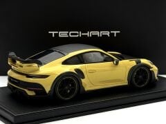 1:18 Porsche 911 992 GT Street R Yellow with Showcase - Techart