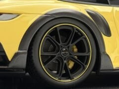 1:18 Porsche 911 992 GT Street R Yellow with Showcase - Techart