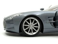1:18 Aston Martin One-77 Villa D'este Blue 2009 70243 - Autoart