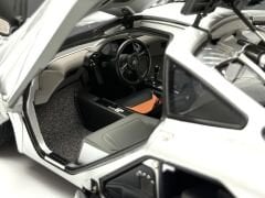 1:18 McLaren F1 Short Tail Road Car Magnesium Silver 76001 - Autoart