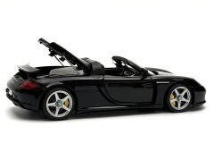 1:18 Porsche Carrera GT Black Interior 78047 2003 - Autoart