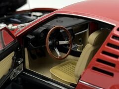 1:18 Alfa Romeo Montreal 1970 Red 70172 - Autoart