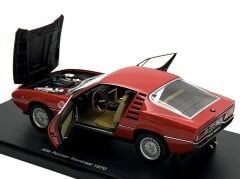 1:18 Alfa Romeo Montreal 1970 Red 70172 - Autoart