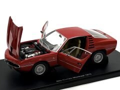 1:18 Alfa Romeo Montreal 1970 Red 70172 - Autoart