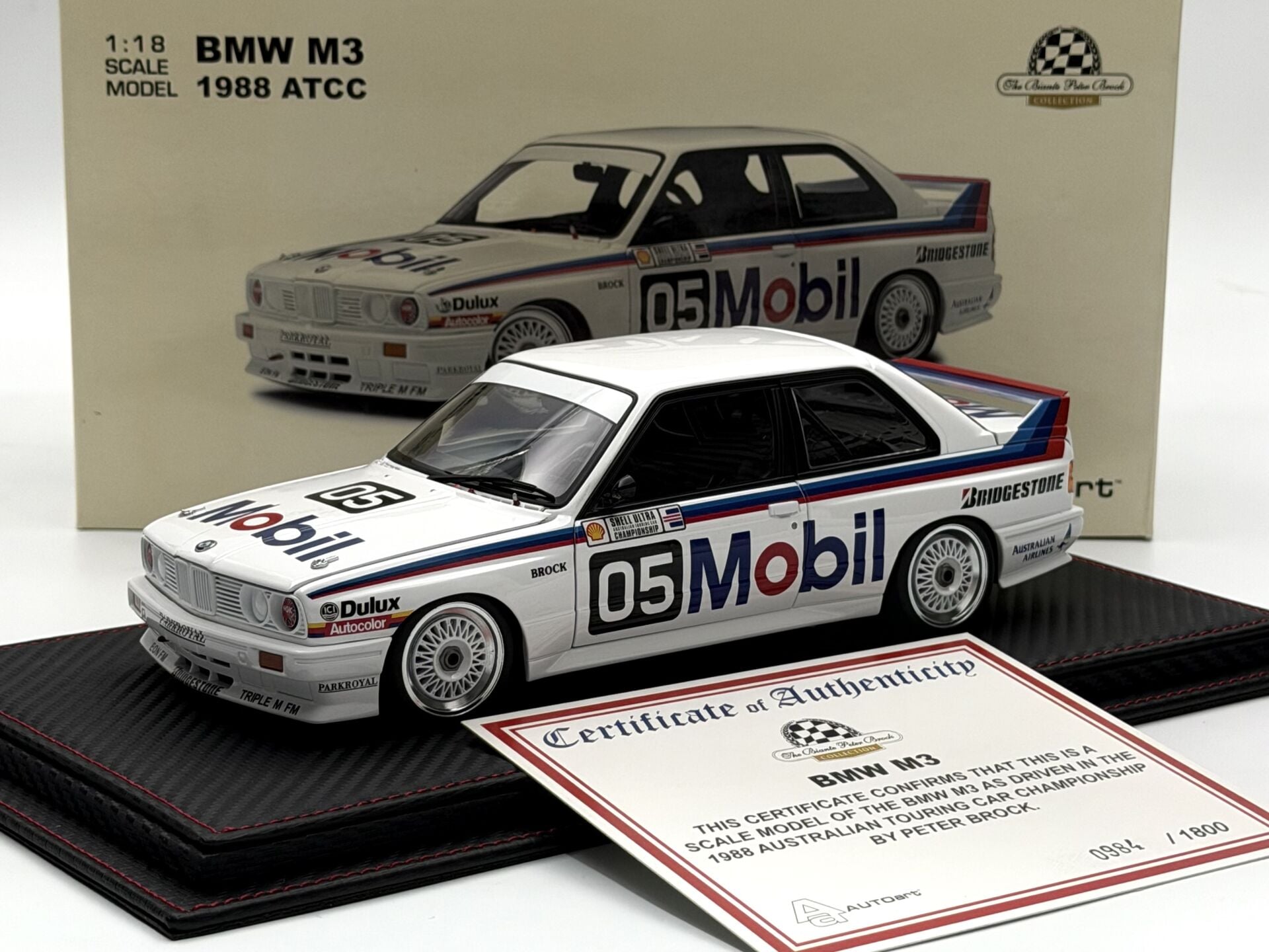 1:18 BMW M3 E30 Mobil 1 1988 ATCC #05 Peter Brook - Autoart