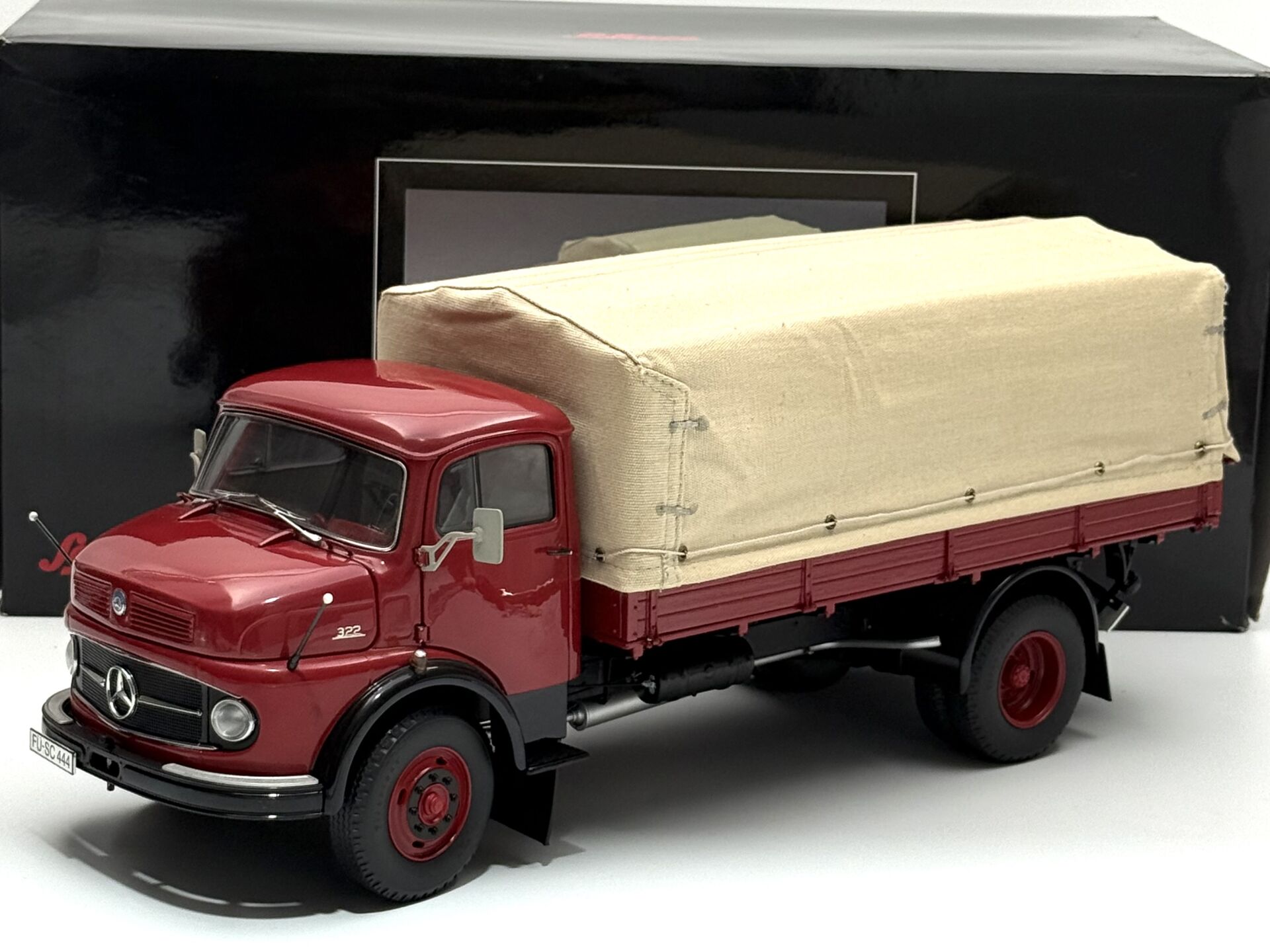 1:18 Mercedes-Benz L322 Pritsche/Plane 1959 Bez Tenteli - Schuco