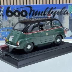 1:18 FIAT 600 Multipla Italian Taxi 1956 - MiniMiniera