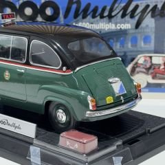 1:18 FIAT 600 Multipla Italian Taxi 1956 - MiniMiniera