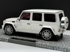 1:18 Mercedes-BRABUS B63 620 Widestar White 005/100 - Minichamps First Class