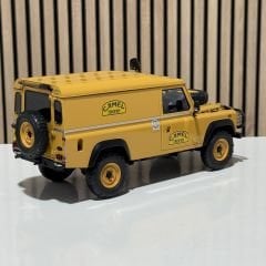 1:18 Land Rover 110 Camel Trophy Borneo 1985 Support Unit - Almost Real