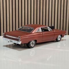 1:18 Ford Fairlane GT Porkchops Special 1967 - GMP