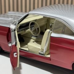 1:18 Ford Fairlane Street Fighter Restomod 1967 - GMP