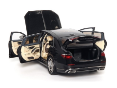 1:18 Mercedes-Maybach S680 V12 Black 2021 - Almost Real