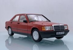 1:18 Mercedes-Benz 190E W201 Signal Red 1982 - Norev