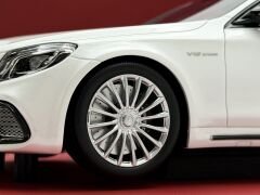 1:18 Mercedes-Benz S65 AMG W222 White - MK Miniatures