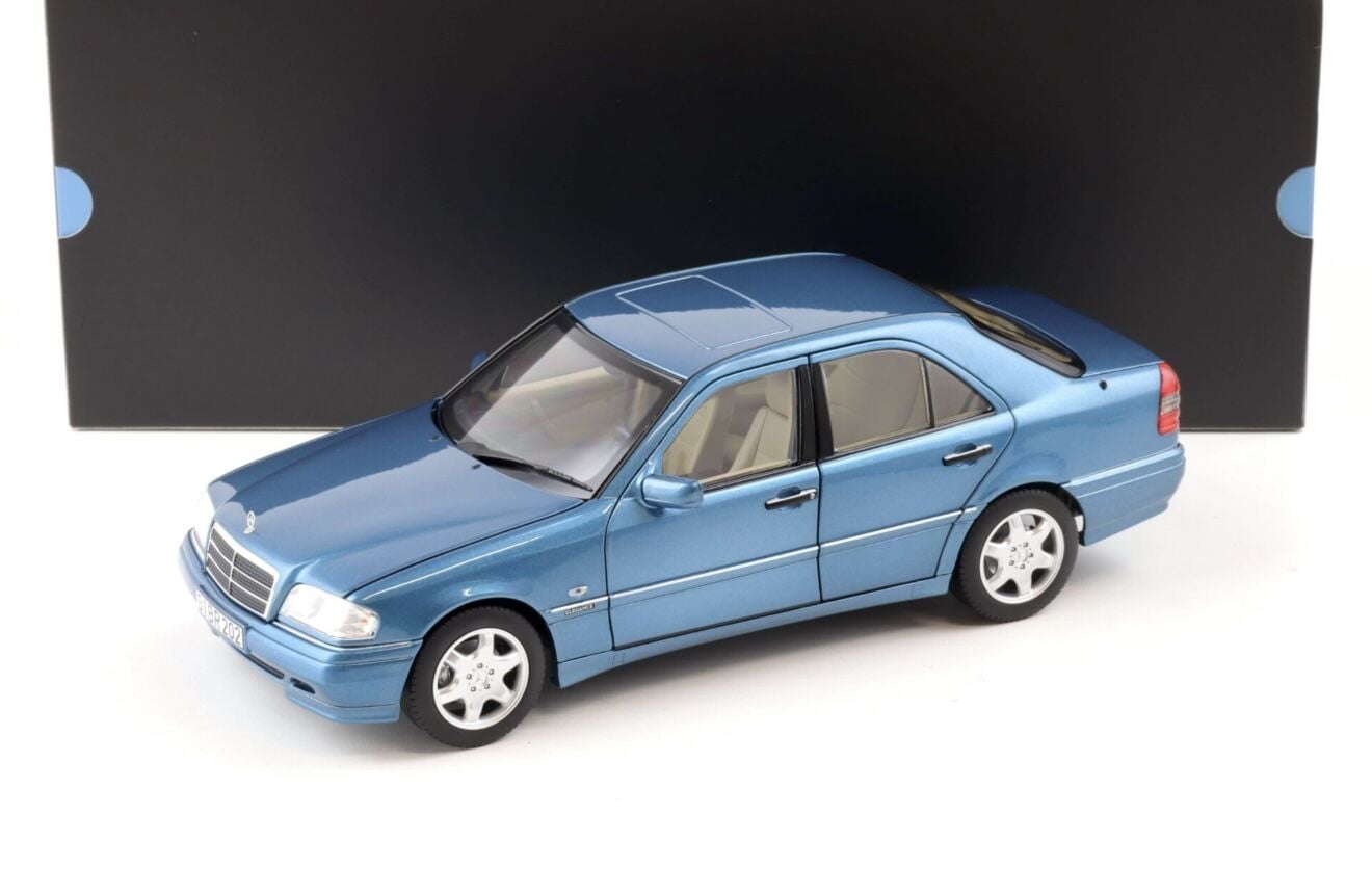 1:18 Mercedes-Benz C200 W202 Aquamarin Blue 1997 - Norev
