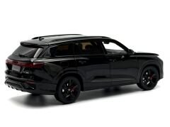 1:18 AUDI Q6 SUV Black 2022 - Paudi Model