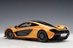 1:18 Mclaren P1 Papaya Spark 2013 - Autoart