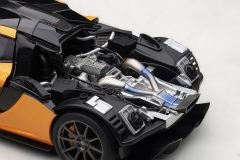 1:18 Mclaren P1 Papaya Spark 2013 - Autoart