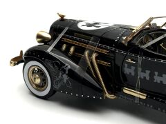 1:18 Auburn 851 Speedster 1935 Monopoly Figürlü - Auto World