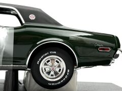 1:18 Mercury Cougar XR7G Augusta Green 1968 - SunStar