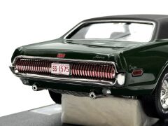 1:18 Mercury Cougar XR7G Augusta Green 1968 - SunStar