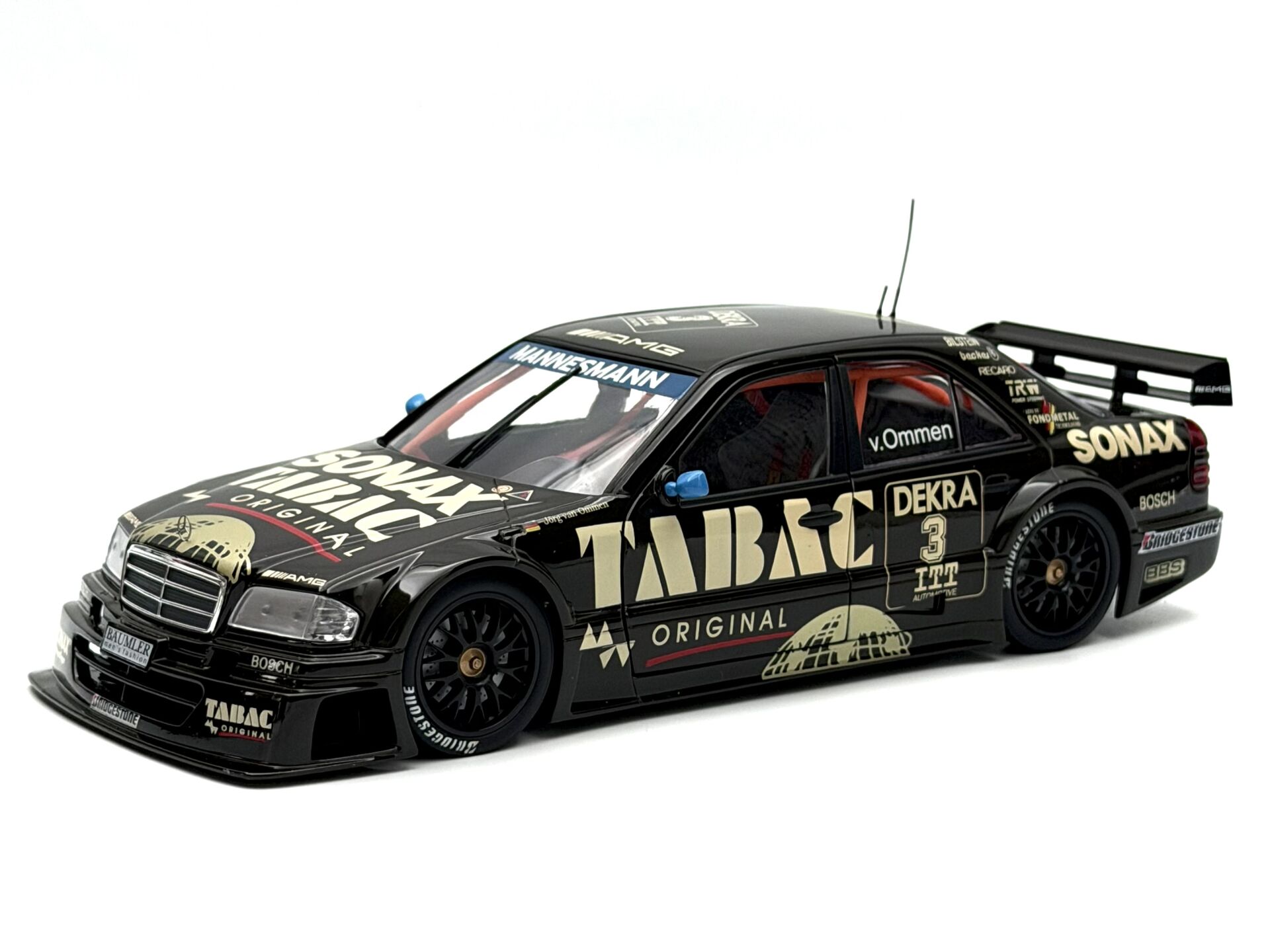 1:18 Mercedes-Benz C Class W202 1995 DTM J.v.Ommen  - Minichamps