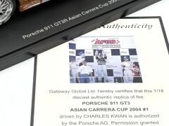 1:18 Porsche 911 996 GT3 Assian Carrera Cup #1 2004 - Autoart