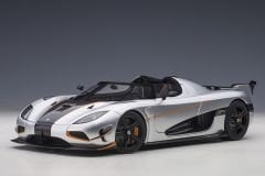 1:18 Koenigsegg Agera RS Moon Silver 79024 - Autoart