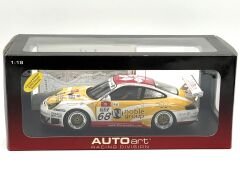1:18 Porsche 911 996 GT3 RSR 2005 FIA Noble #68 - Autoart