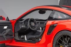 1:18 Porsche 911 GT2 RS 991.2 Weissach Pack Red 78173 - Autoart