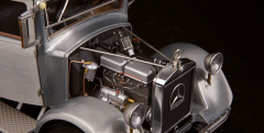 1:18 Mercedes-Benz LO 2750 Clear Finish Version 1933 - CMC