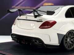1:18 Mercedes-Benz C63s Darwin Pro Widebody White - GLM Models