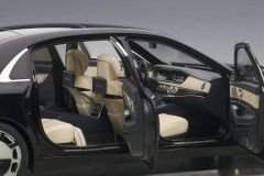 1:18 Mercedes-Maybach S Class S600 SWB Black 76293 - Autoart