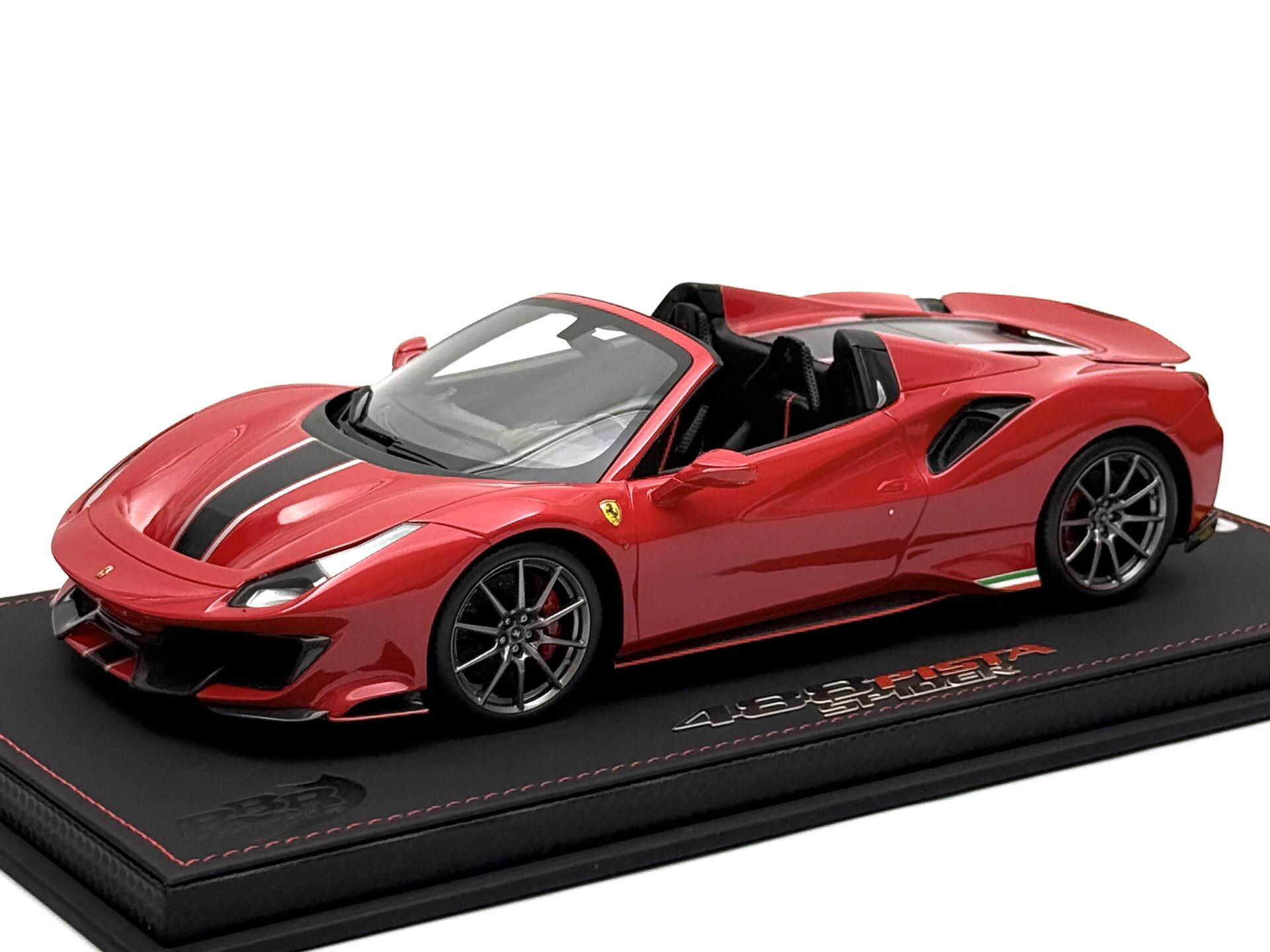 1:18 Ferrari 488 Pista Spider Nürburgring Strips 36 pcs. - BBR