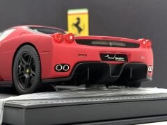 1:18 Ferrari Enzo Matt Soft Red 20 pcs - BBR DELUXE