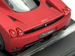 1:18 Ferrari Enzo Matt Soft Red 20 pcs - BBR DELUXE