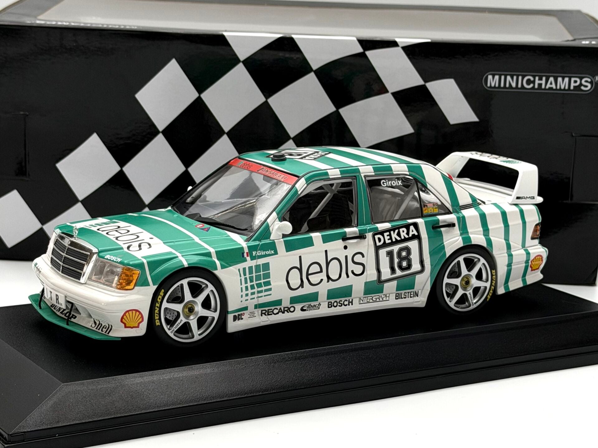 1:18 Mercedes-Benz 190E 2.5 Evo2 1991 DTM Zakspeed - Minichamps