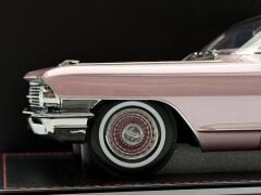 1:18 Cadillac Sedan De Ville 1962 Heather Metallic - GLM Models