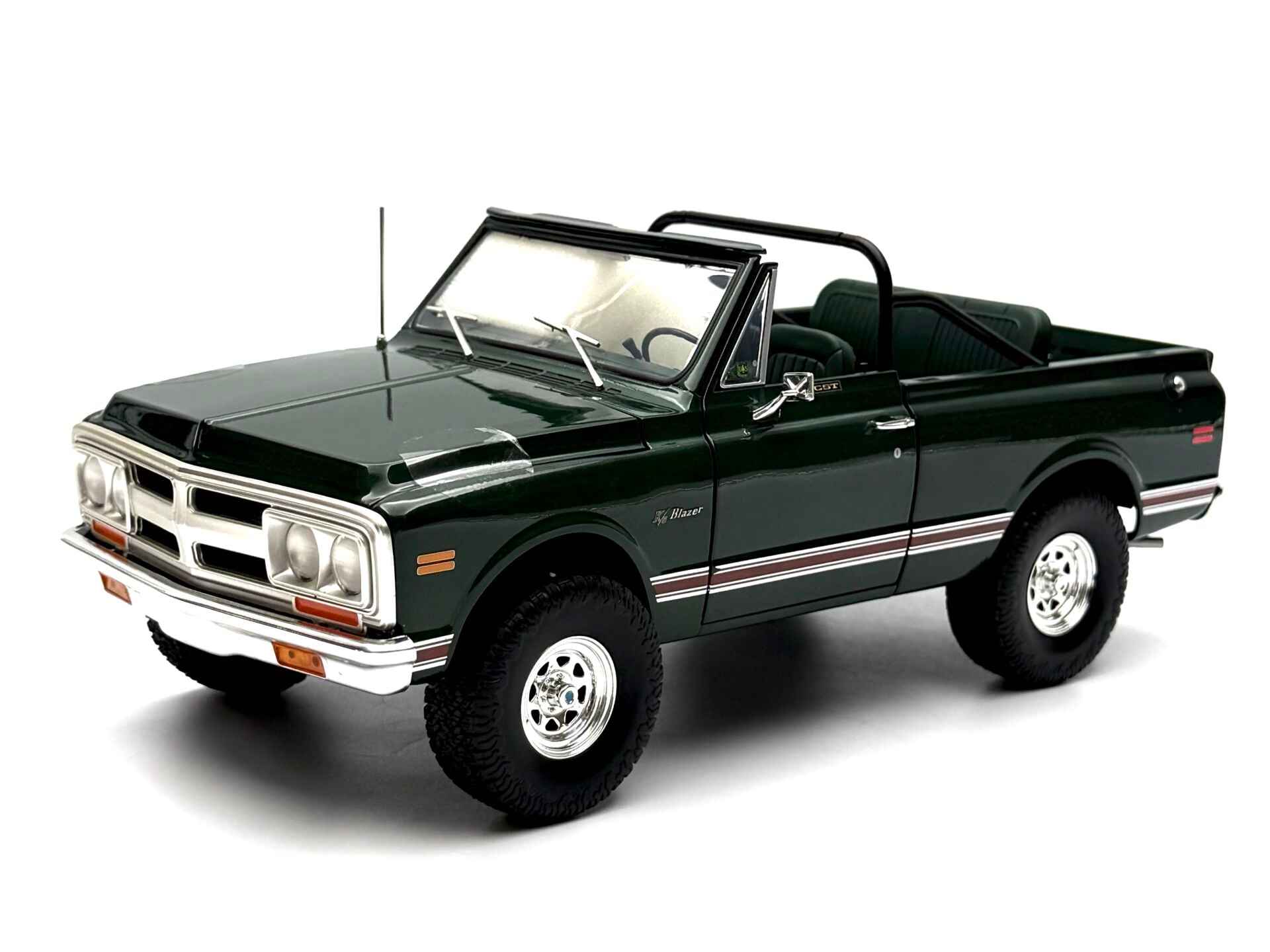 1:18 Chevrolet K5 Blazer Highland Green 1970 - ACME
