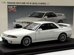 1:18 Nissan Skyline GT-R R32  V Spec II Crystal White 1992 - Autoart
