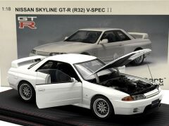 1:18 Nissan Skyline GT-R R32  V Spec II Crystal White 1992 - Autoart