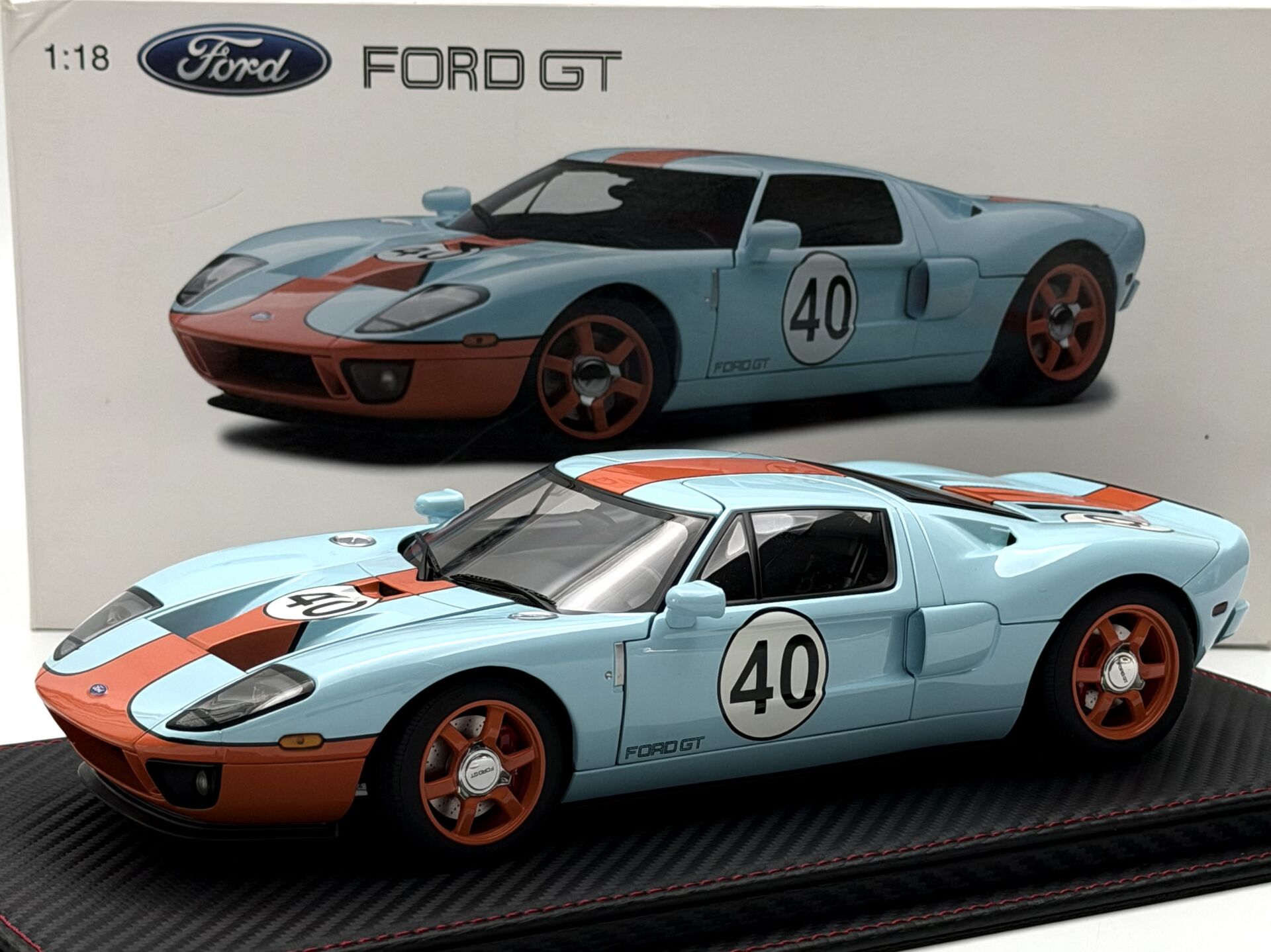 1:18 Ford GT Gulf Livery 2004 - Autoart Millennium