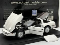 1:18 Chevrolet Corvette C4 White 1986 71243 - Autoart